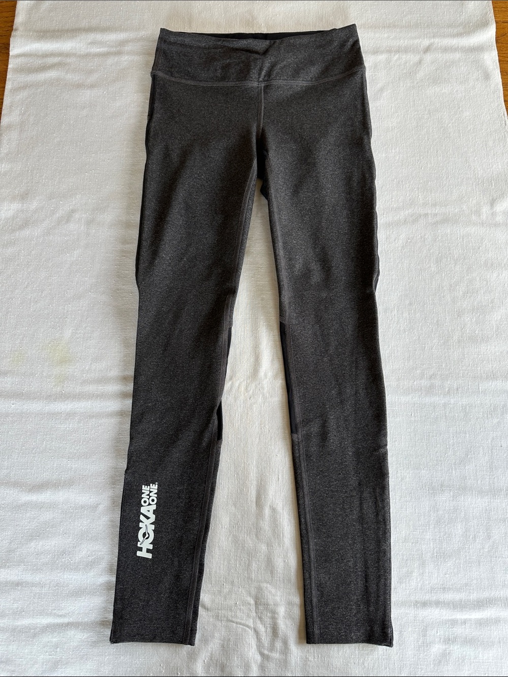 Rabbit x Hoka One Women's Super Tights XS Charcoal